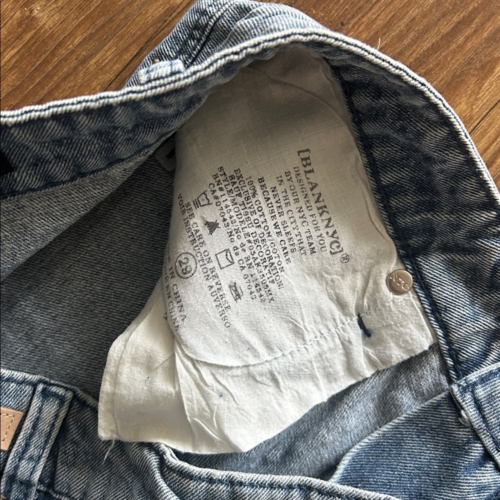BlankNYC Women's Studded Jean - Picture 8 of 8